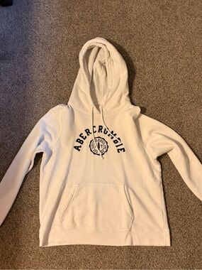 Women’s White Abercrombie Hoodie size large